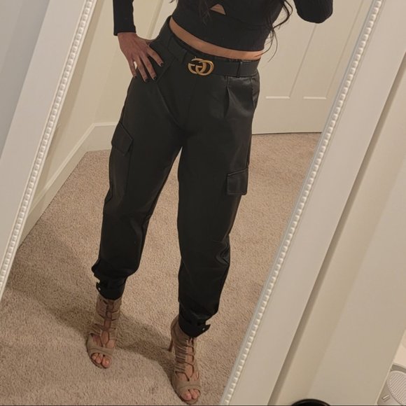 Faux leather Cargo pants! Nwot! Brand new! Fast ship - Picture 1 of 4